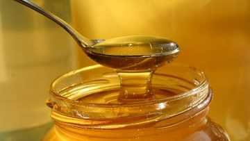 Продавам Натурален Пчелен мед-РАПИЦА и отделно -БУКЕТ