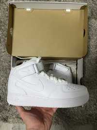 Air force mid white
