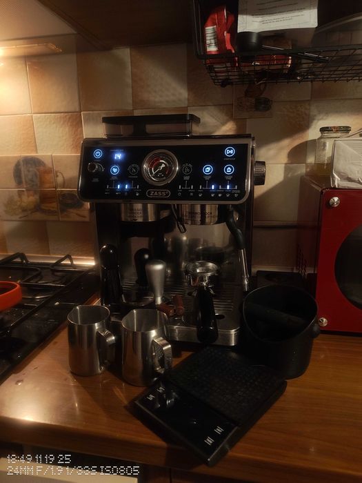 Aparat de cafea Zass ZEM 11 – Dual Boiler + Set Accesorii Barista