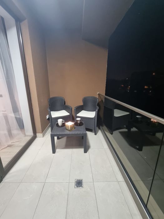 Inchiriez apartament in regim hotelier bloc nou