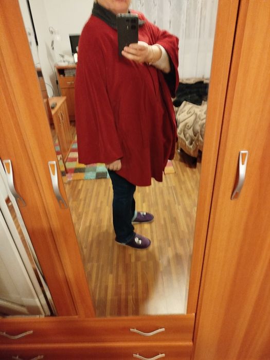 Pelerina roșie, mărime universală