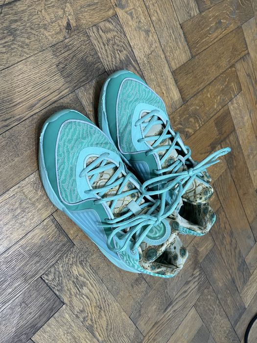 Nike KD 16 Wanda