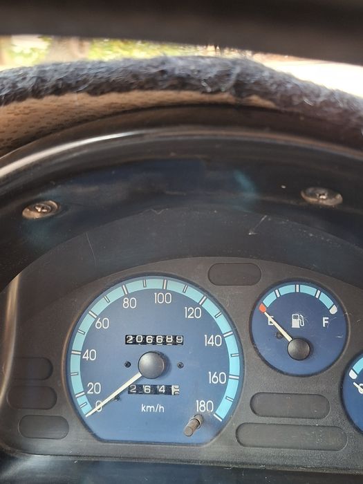 Матиз 2003 факат минадиган мошина