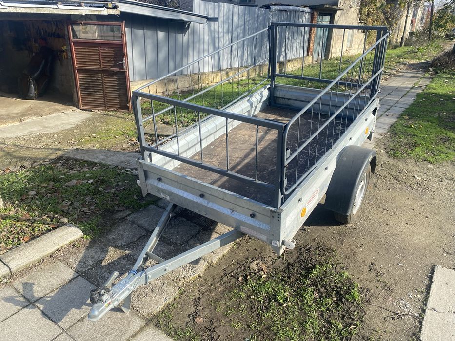 Ремарке с документи