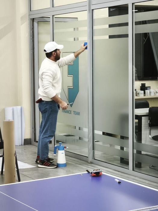 Matoviy plyonka-tumanka, tonirovka, orakal, logotip, dizayn ishlari