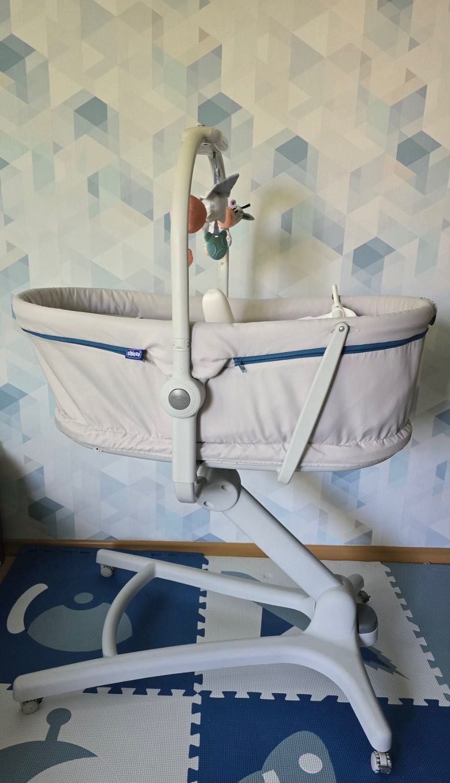 Легло, шезлонг, стол 4в1 Chicco
