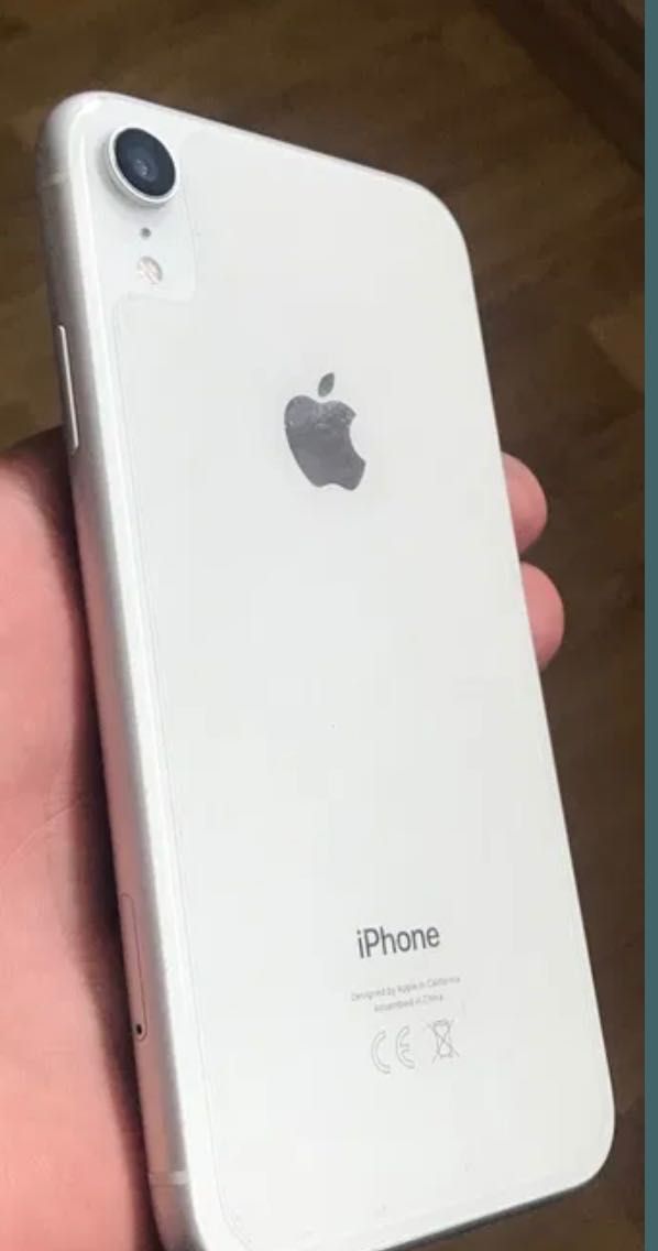 iPhone XR, 64 gb,White, 10/10+sticle protecție+carcase-NOI, tel ca NOU