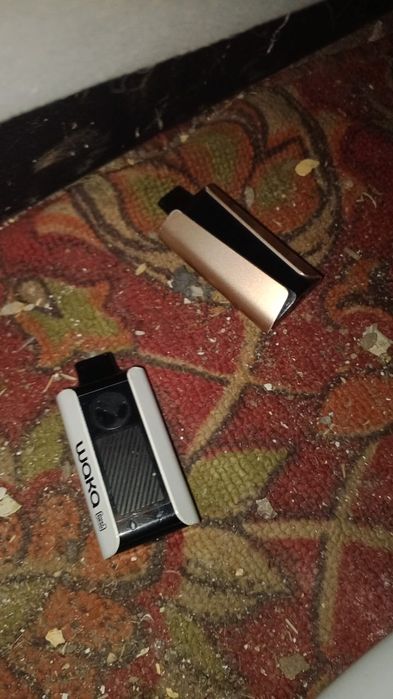 Обе рабочие,нету гарика