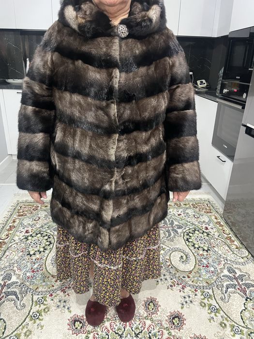 Продам норковую шубу