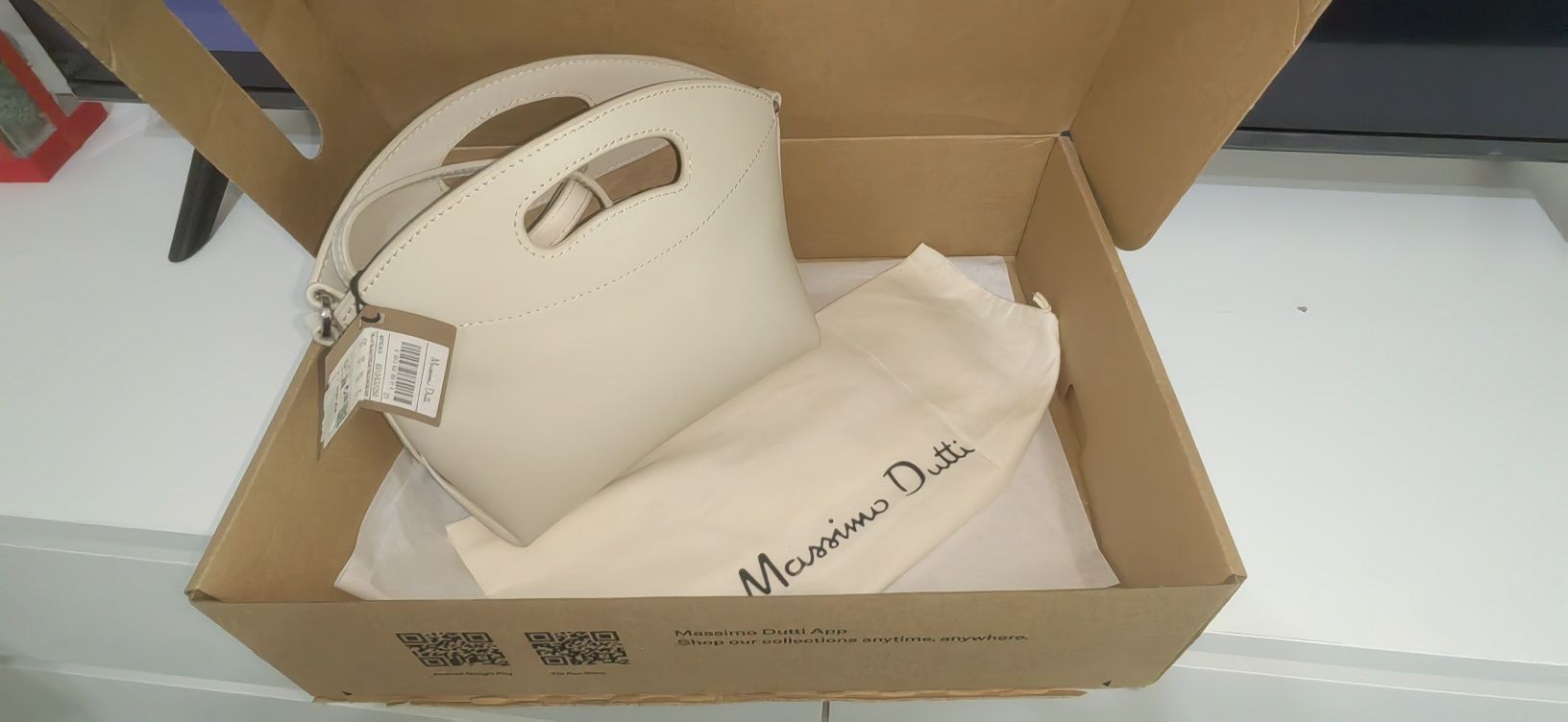 Geanta Massimo Dutti