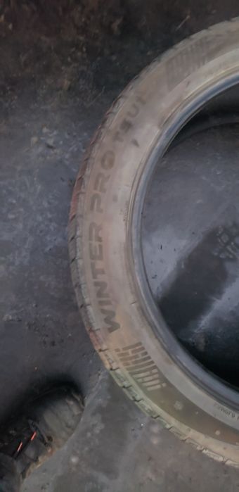 Anvelope iarna 285/45 R21