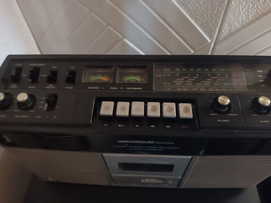 Radiocasetofon/boombox TECHNICS/JVC/SHARP/UNIVERSUM/sony/telefunken/sa