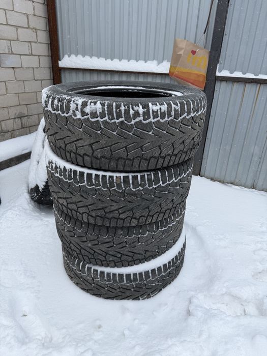 Продан стоял на крузаке 200 размер 285 50 р 20