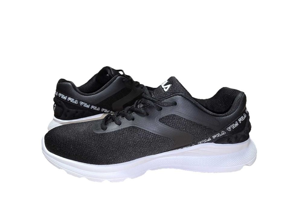 Adidași FILA Beam – ca noi, purtați o singură dată • Mărimea 43