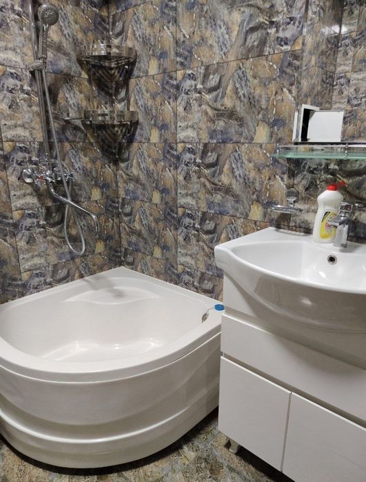 Аренда квартиры 1/2/9 Ахмад Югнакий Риверсайд