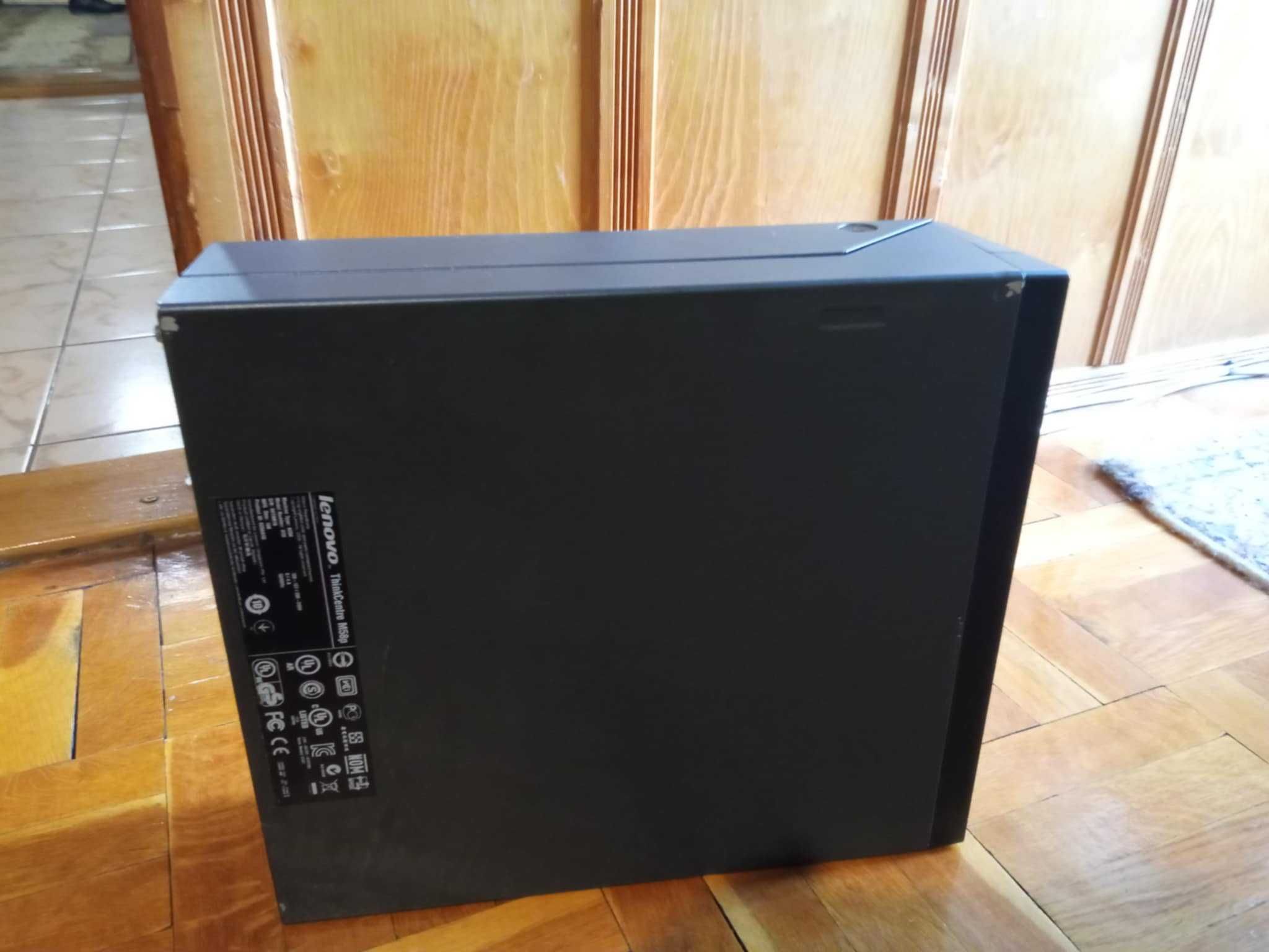 Настолен компютър Lenovo