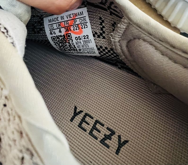 Yeezy Boost 350 V2 Slate
