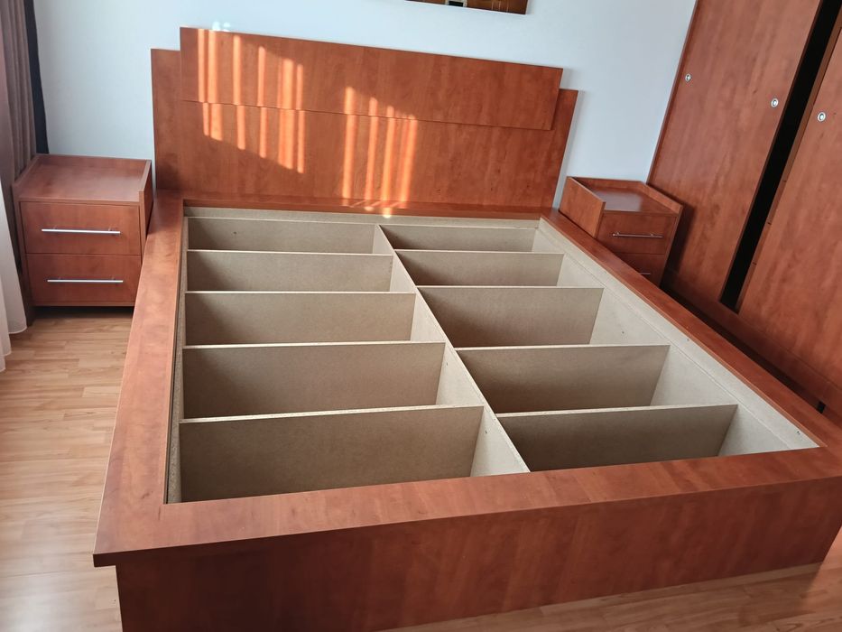 Set de mobilier dormitor