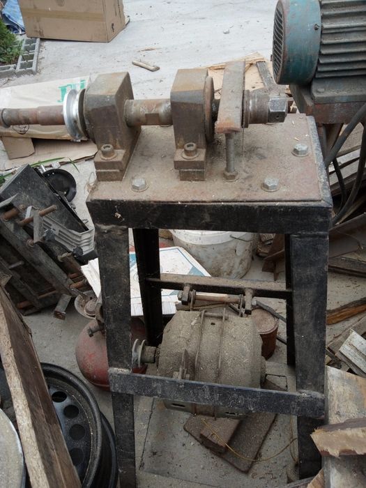 Шмиргел и фреза ръчнонаправени