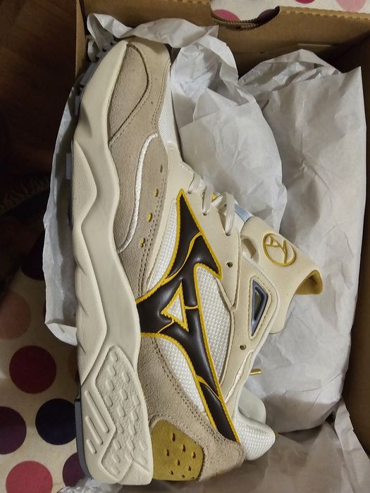 Adidasi sport MIZUNO Contender NOI