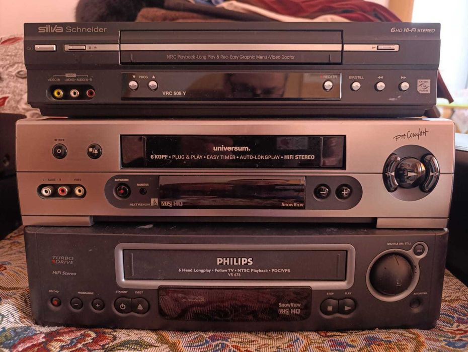 player recorder cu casete vhs philips impecabil