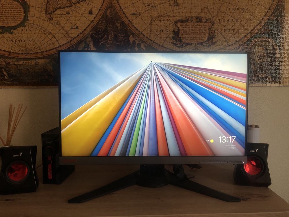 Monitor + sistem audio 2.1