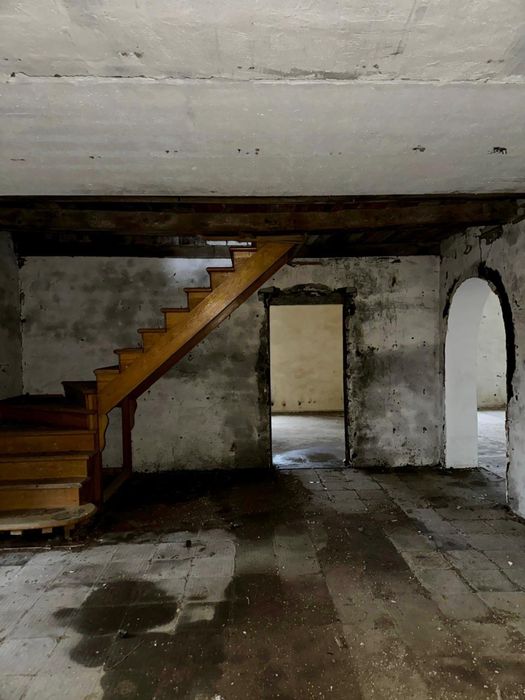 Продается дом с участком