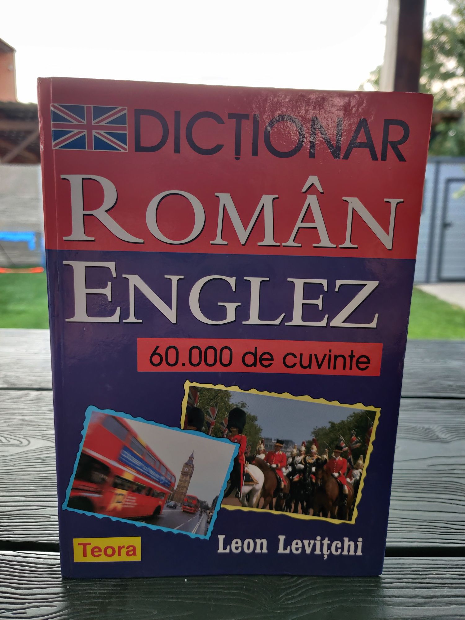 Dictionar Roman Englez