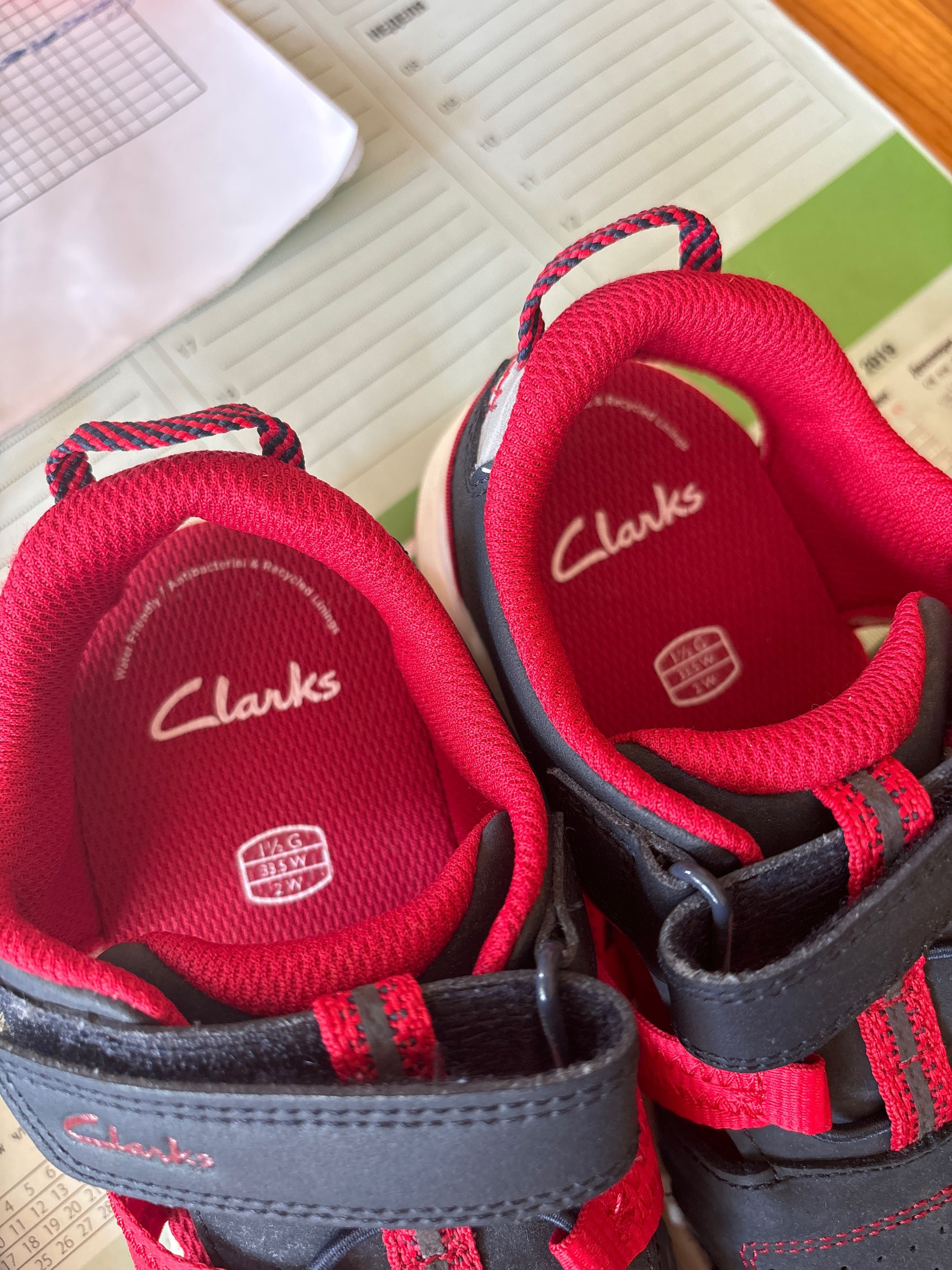 Детски сандали Clark’s