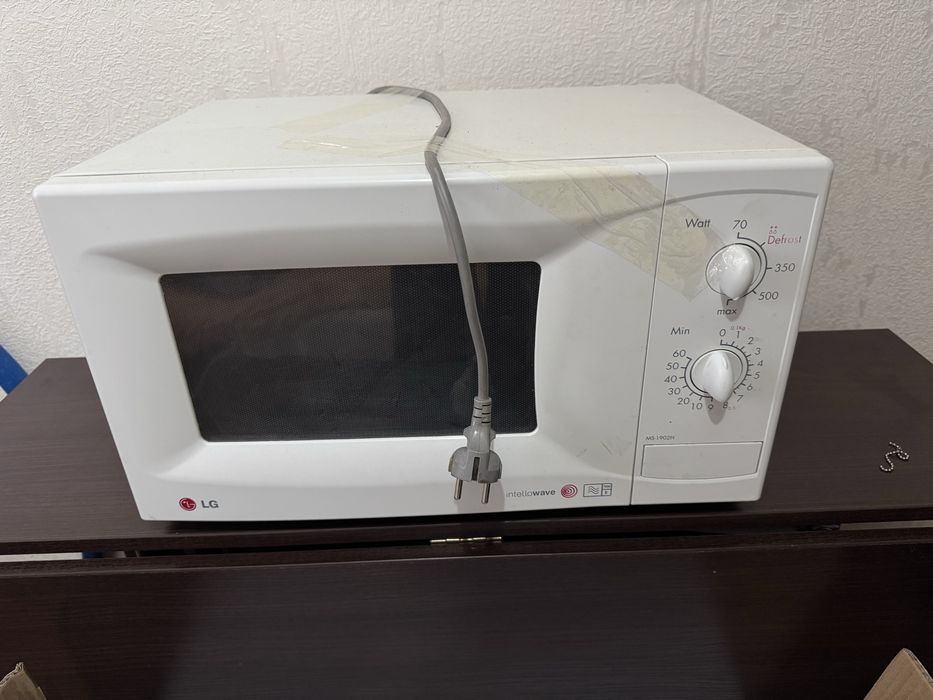 Микроволновка б/у