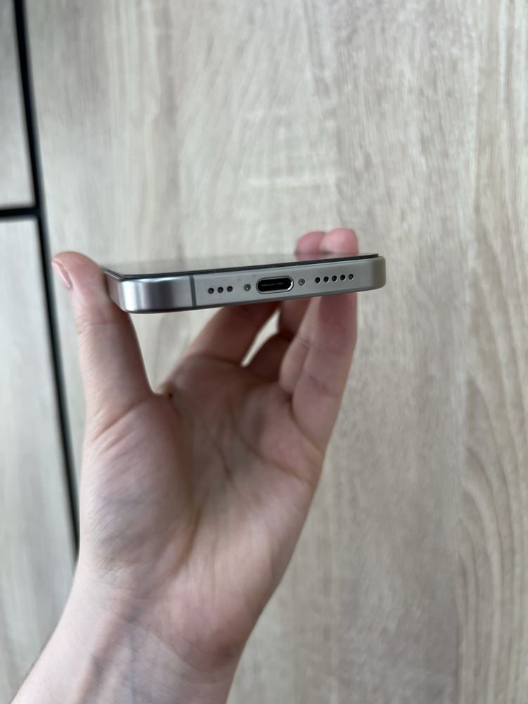 Iphone 15 pro 128GB