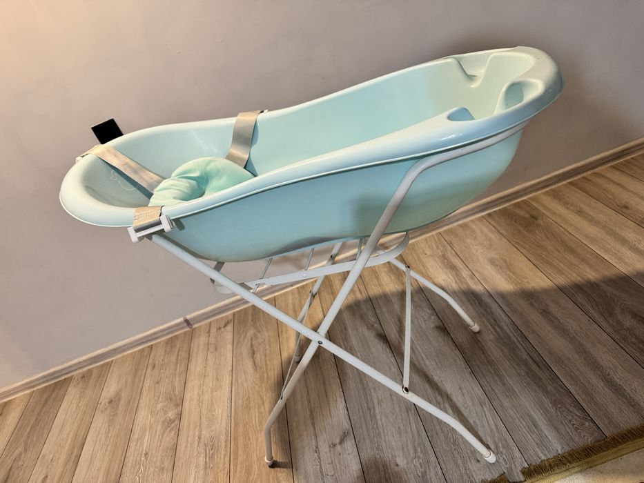 Детский тазик с подставкой