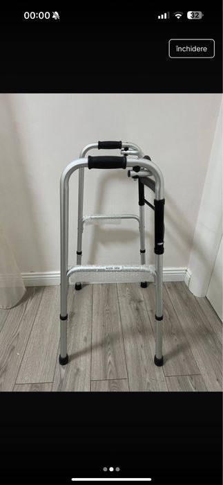 Cadru metalic , de mers pt persoanele cu nevoii