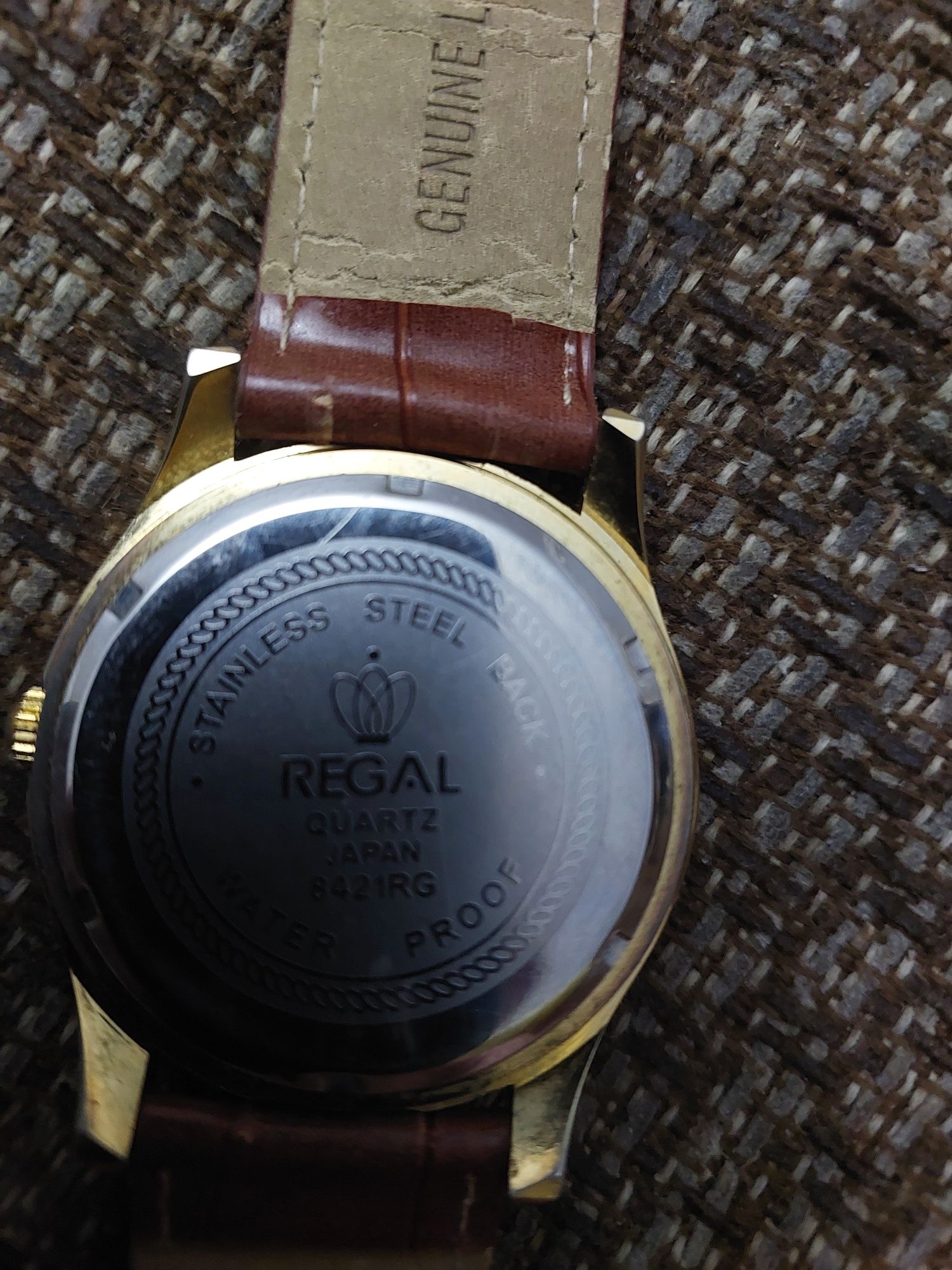 Часы Regal Quartz Japan
