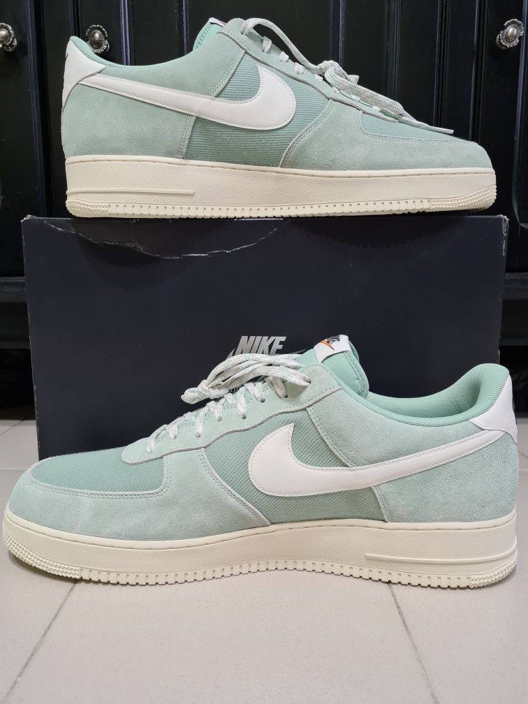 Маратонки NIKE AIR FORCE 1 '07 LV8 номер 52,5 стелка 36см