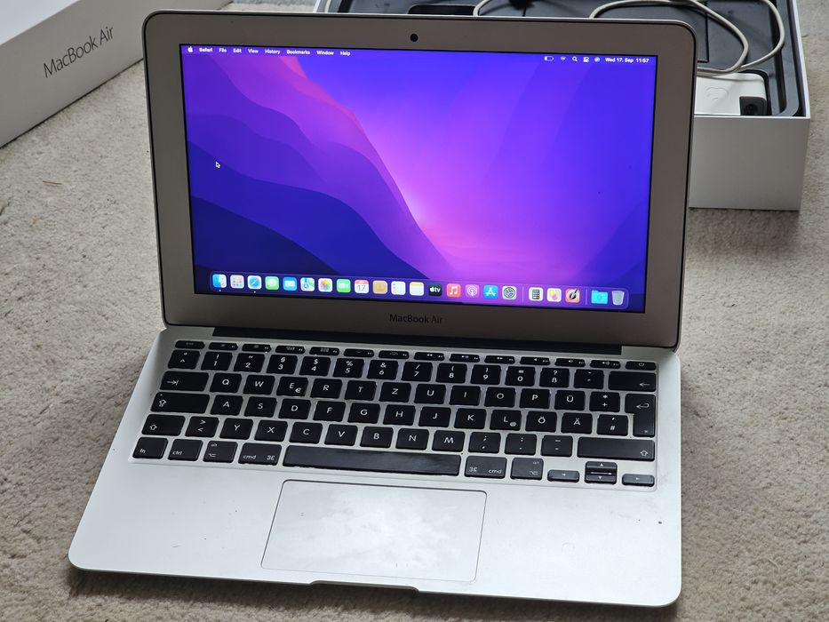 Macbook air 11 inch
