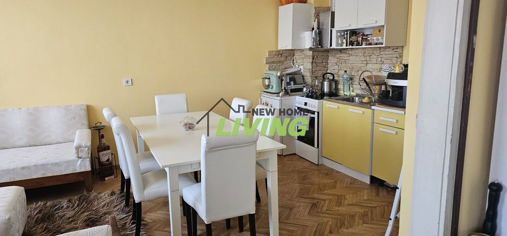 Продава се Тристаен апартамент в Пловдив, Централна гара - 120 кв.м за 1709 €/кв.м - Снимка #7