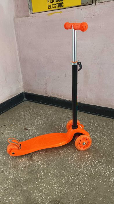 Motocicleta electrică, trotineta,bicicleta