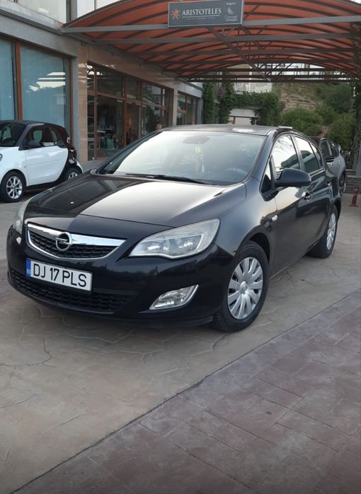 Vind opel astra j