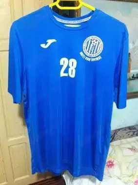 Tricou Poli Iasi - Banii merg la un baiat bolnav .
