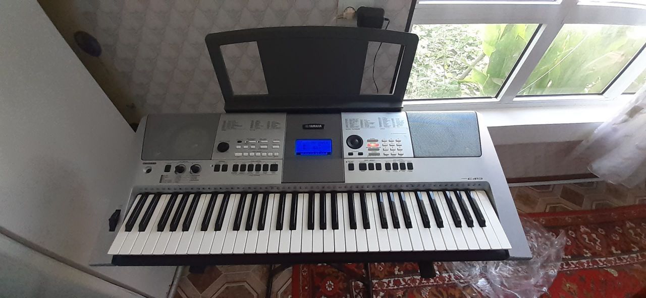 Yamaha psr e 413