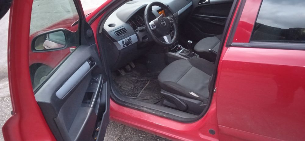 Opel Astra H Turbina defectă