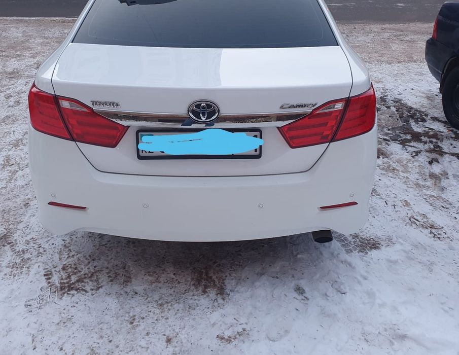 Продаются задние фары в комплекте Камри 50