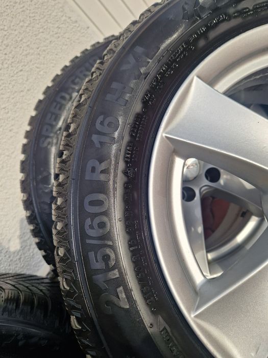 Roti iarna 215/60 R16 Passat B8 / Skoda Octavia IV
