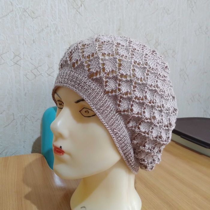 Тукув  машинками сотилади.Продается вязальная машинка