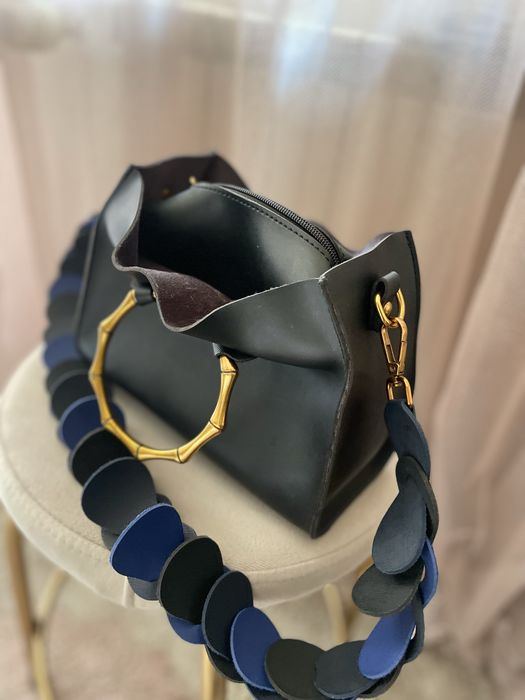 Черна Чанта Laura Ashley Tisbury Black Bag