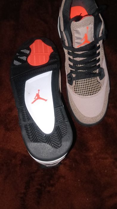 Nike Air Jordan 4 Retro GS “ Taupe Haze