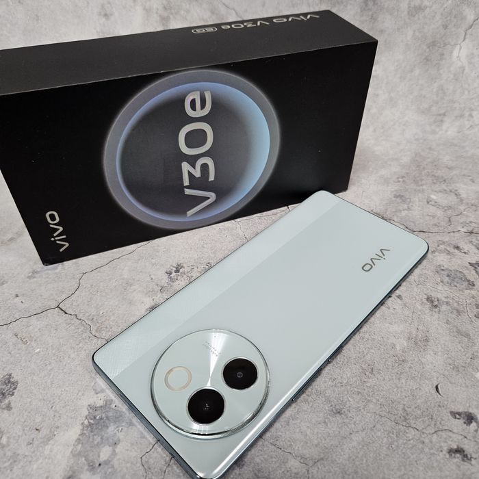 Vivo V30e 8+8 / 256