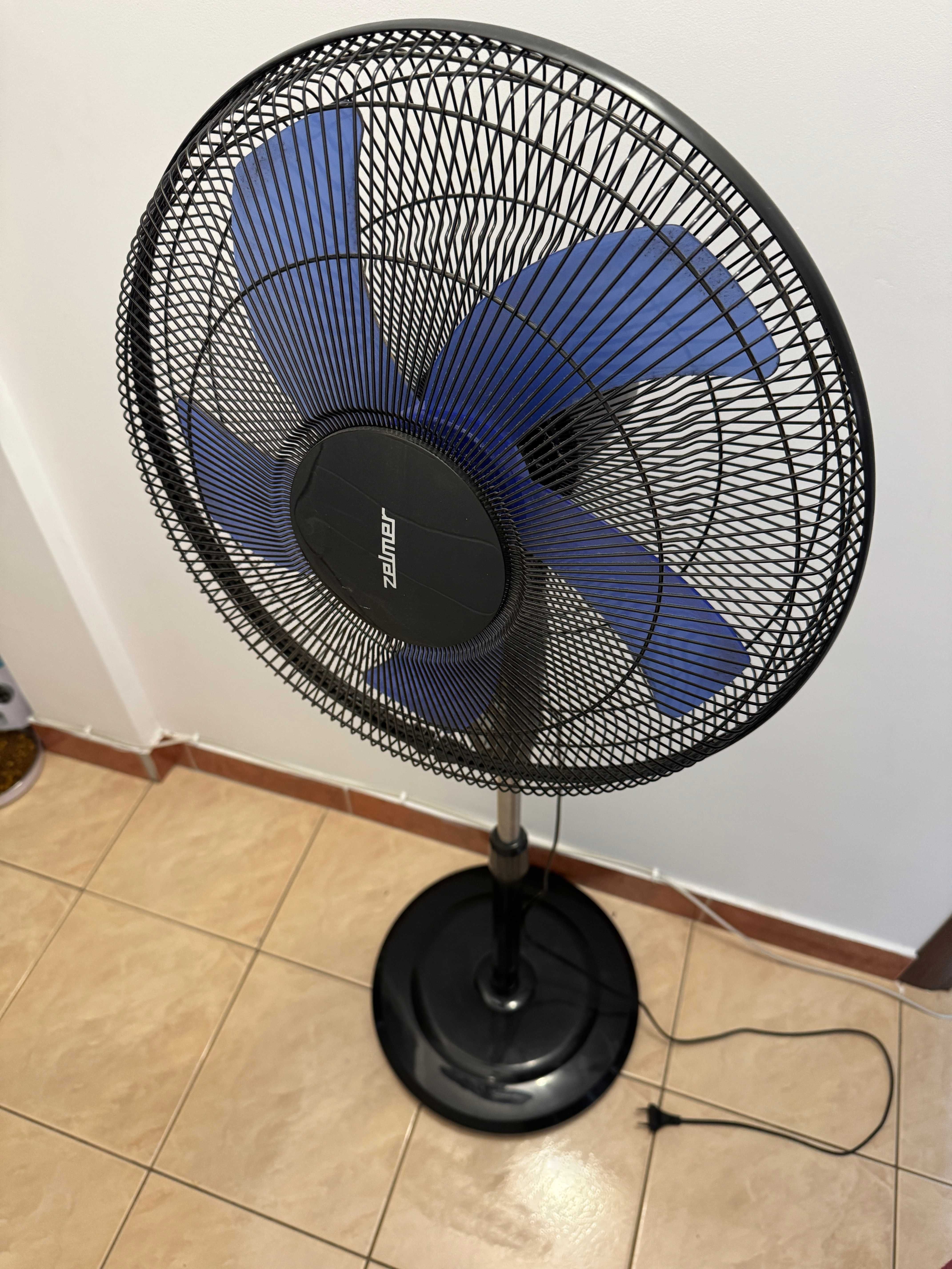 Ventilator cu picior Zelmer cu telecomanda, 3 trepte viteza, 40cm diam