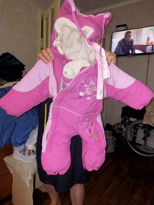 Комбинезон  на девочку